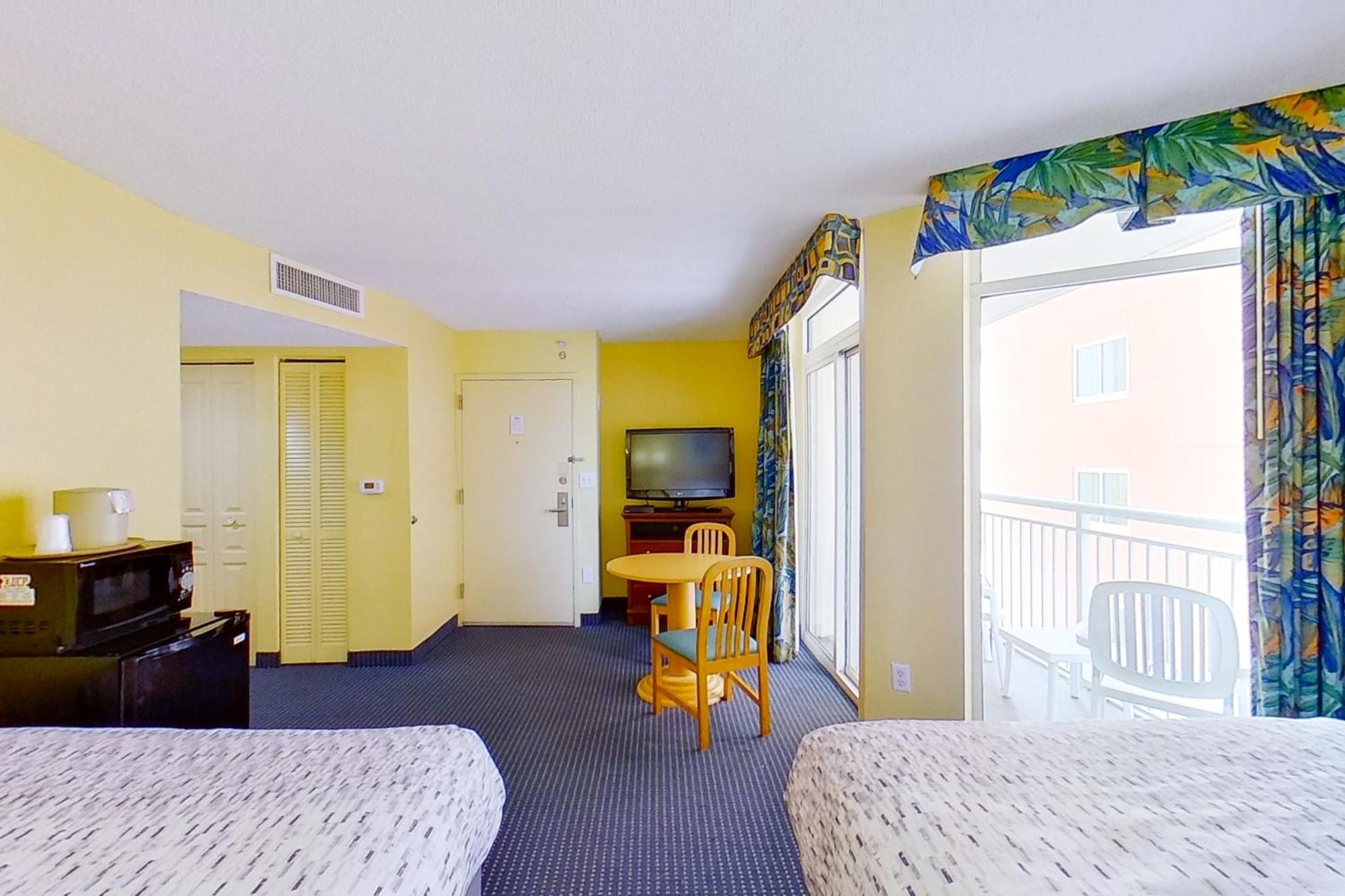 Bay Watch Resort Atlantic Beach Room photo