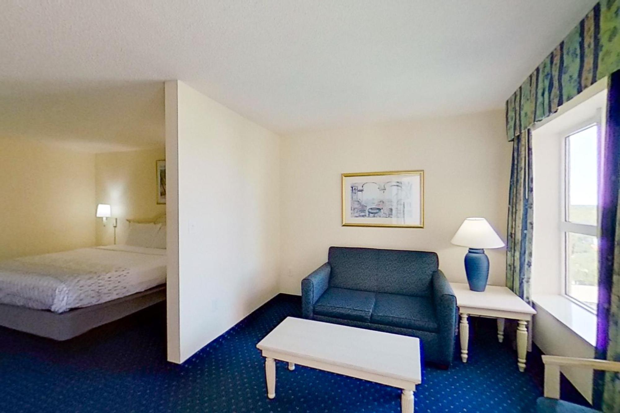 Bay Watch Resort Atlantic Beach Room photo